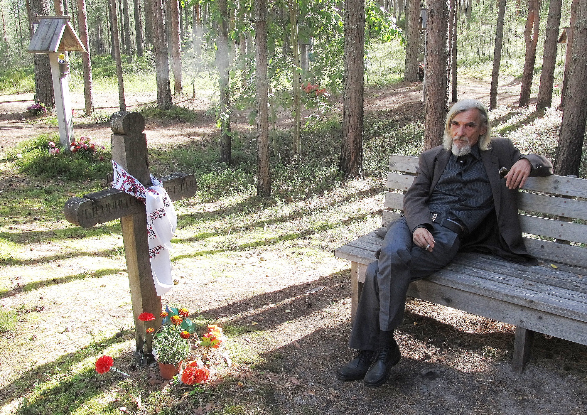Jurij Dmitrijev v Sandarmochu, foto Jan Dvořák
